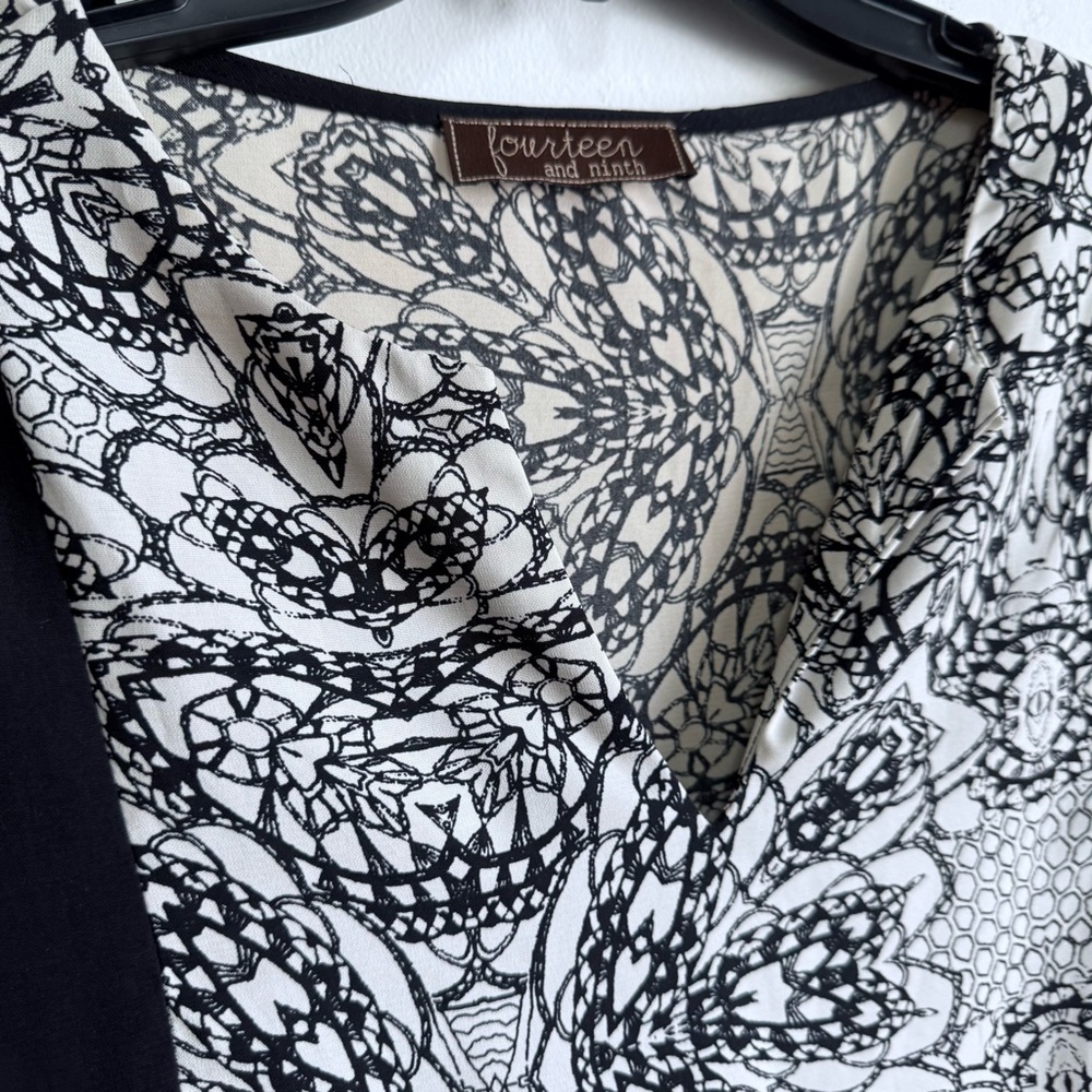 Fourteen and Ninth Boho Geometric Print Shift Dress Small Black White Mod Retro - Picture 4 of 7